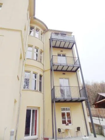 hochgeladen/objekte/gross/webp/18552cefcf5d4201a9c5d5b7664f3379.webp