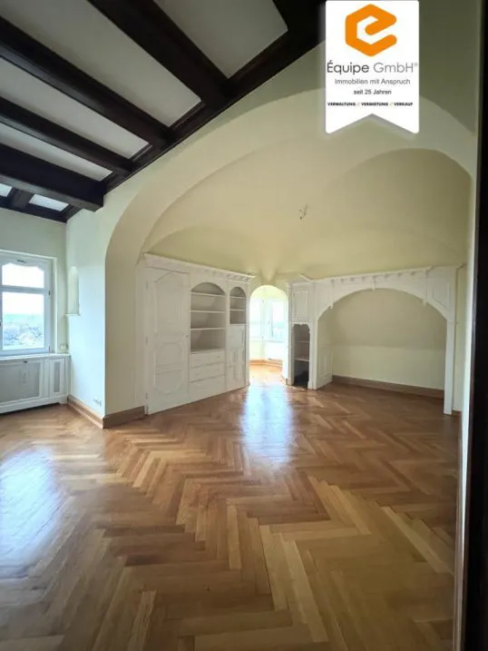 hochgeladen/objekte/gross/webp/57ce138307d04b0b80d1e28b8a8ba553.webp