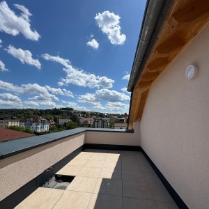 große private Dachterrasse