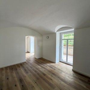 Wohnzimmer mit Terrasse