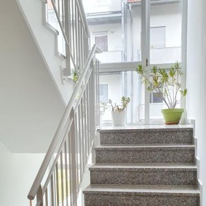 gepflegtes Treppenhaus