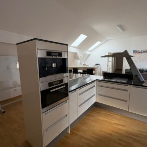 hochwertige Einbauküche