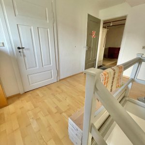 Treppenhaus ins Dachgeschoss