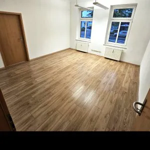 Gewerbeeinheit EG