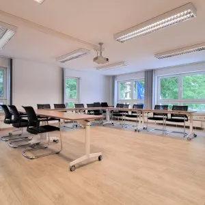 Raum1 